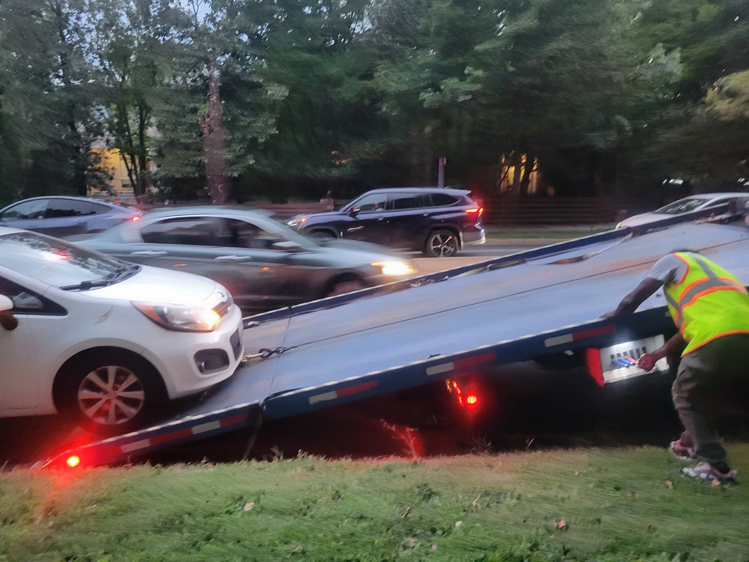 Quick Response towing and roadside work